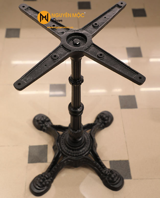 Chân gang đúc Chân gang đúc