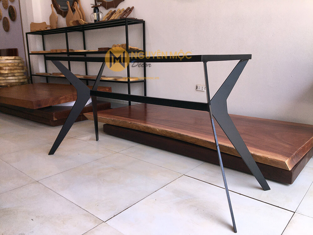 Chân bàn ăn xương cá Chân bàn ăn xương cá