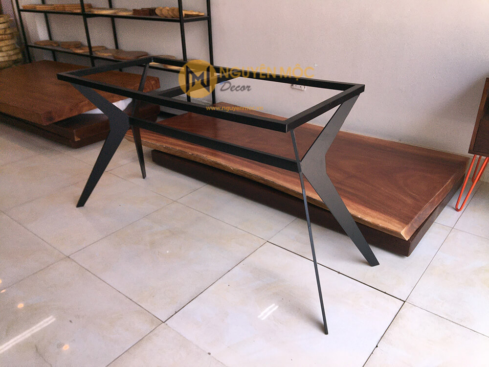 Chân bàn ăn xương cá Chân bàn ăn xương cá