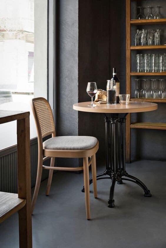 Chân gang đúc 4 nhánh cong Chân gang đúc 4 nhánh cong