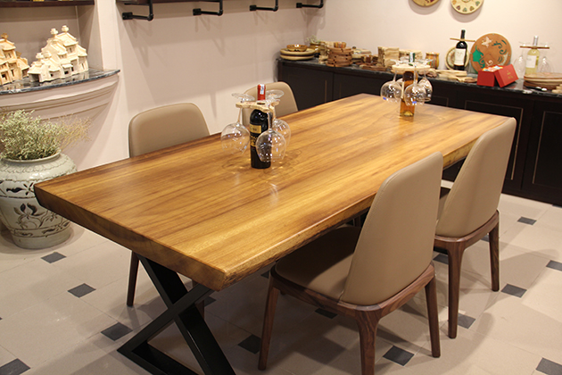 bàn ăn gỗ nguyên tấm