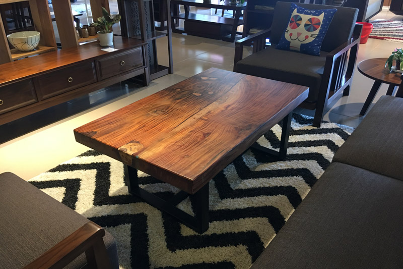 bàn chân sắt phù hợp với mọi phong cách nội thất