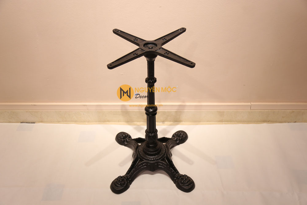 chân bàn gang đúc chữ thập chân bàn gang đúc chữ thập
