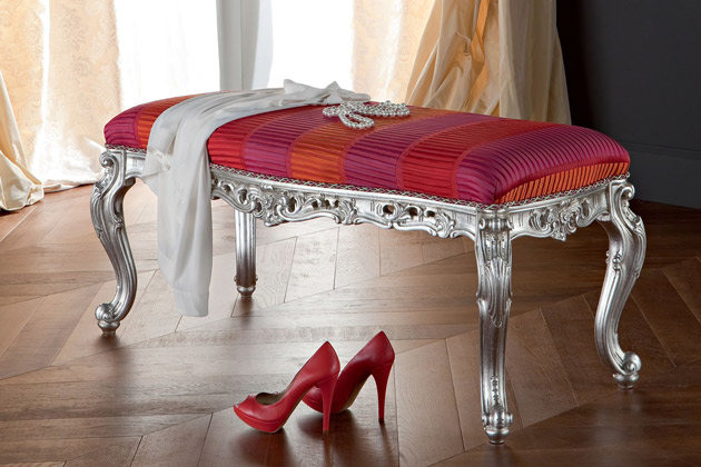 ghế dài chân sắt