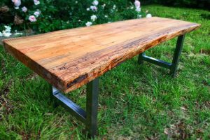 hoàn thiện ghế băng chân sắt